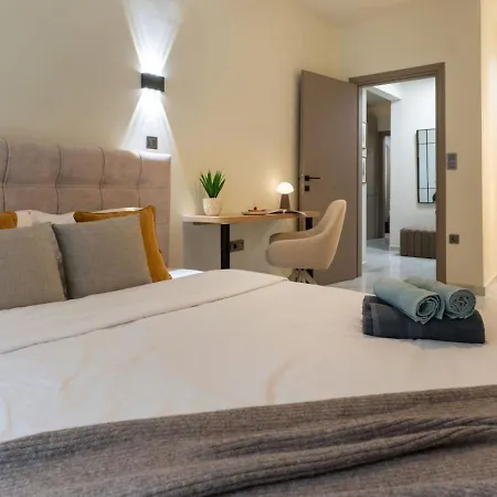 Urban Luxury 2 Br