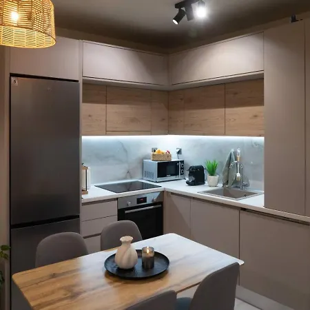 Lägenhet Urban Luxury 2 Br *